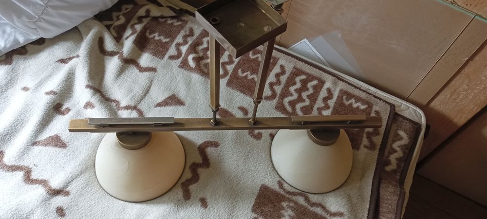 Lampa stylowa .2 klosze