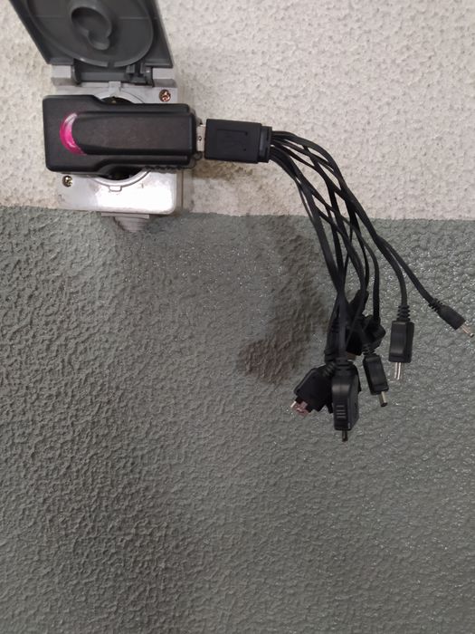 Carregador multi entradas
