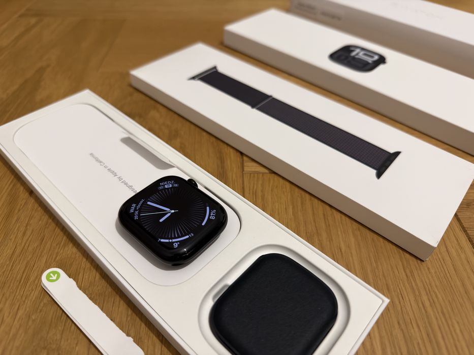 Apple Watch 10 Cellular 46 mm Jet Black