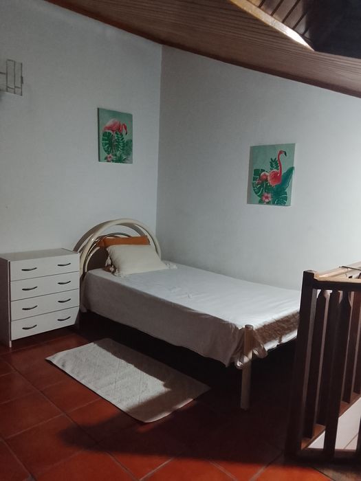 Quarto para arrendar