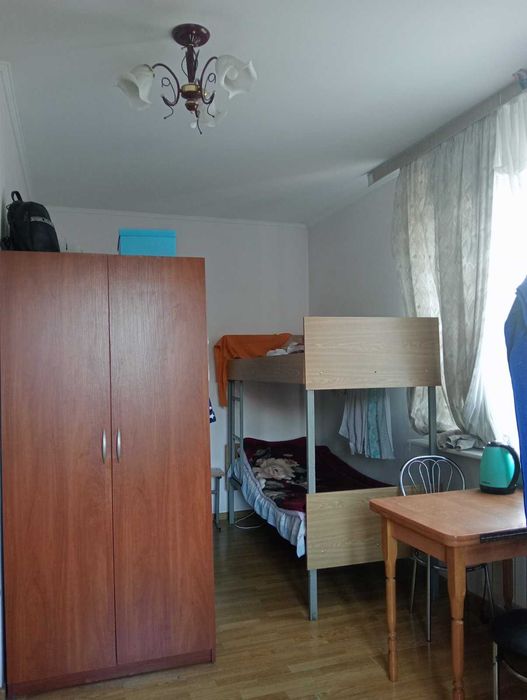 Здам ліжко-місце в гуртожитку напроти ЖК Софія