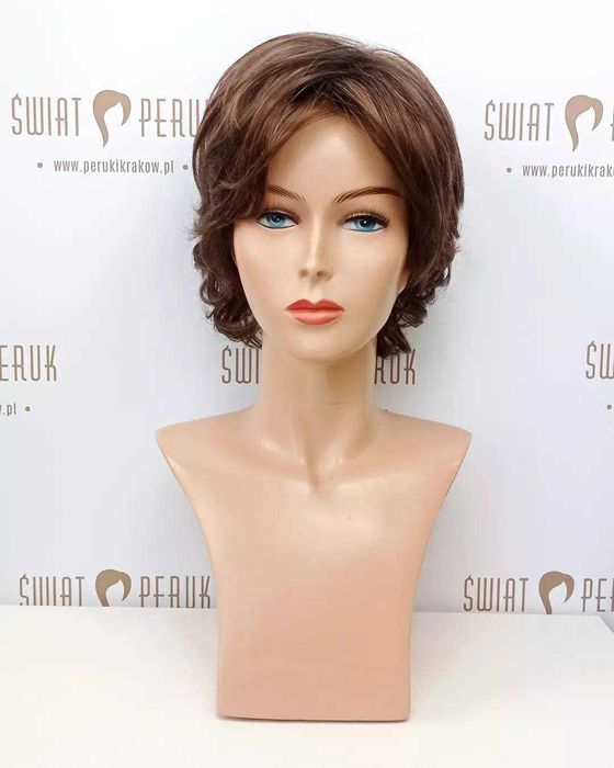 Krótka peruka syntetyczna KIELCE