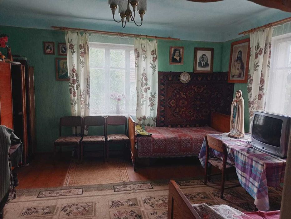 Продається будинок в селі Хлиплі