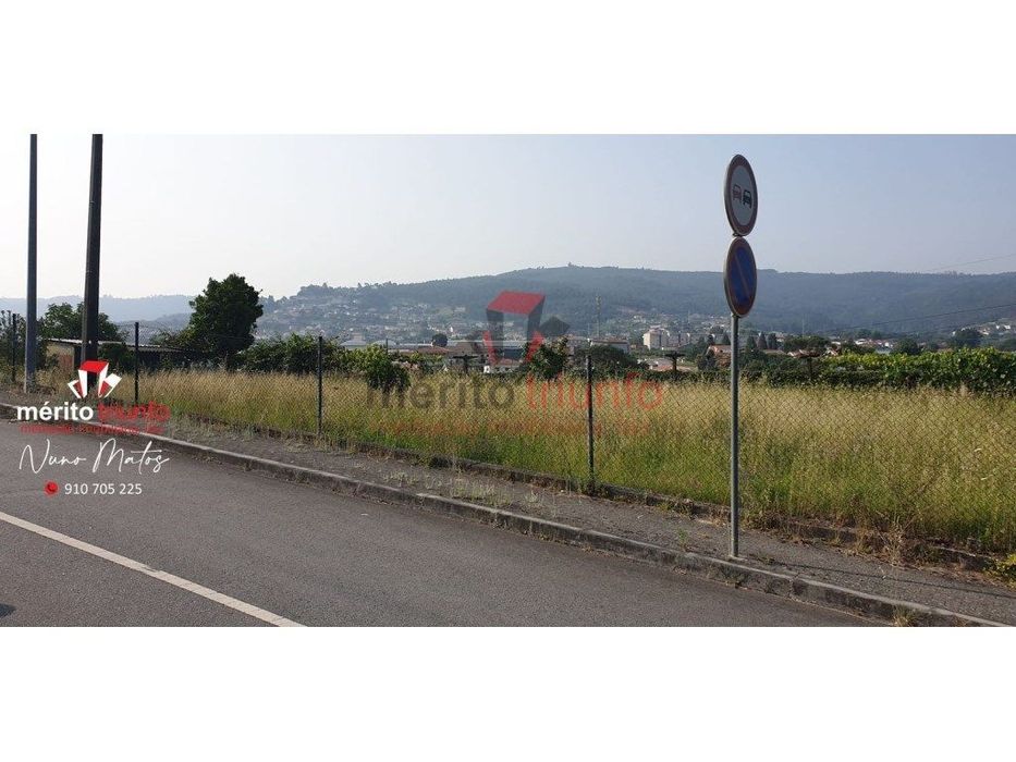 Lotes de Terreno p/ construção de Moradias Unifamiliares - VILA DAS...