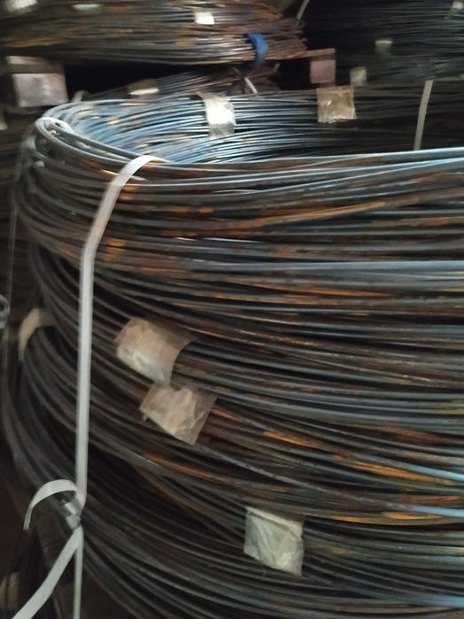 Drut, drut w kręgach zbrojenie