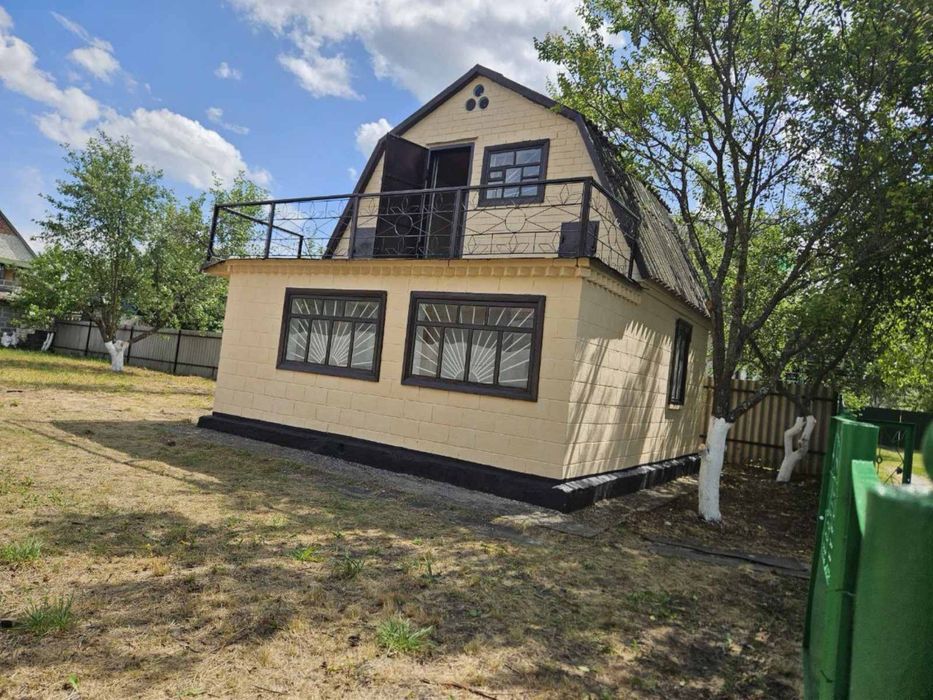 Продам дачу, будинок біля озера