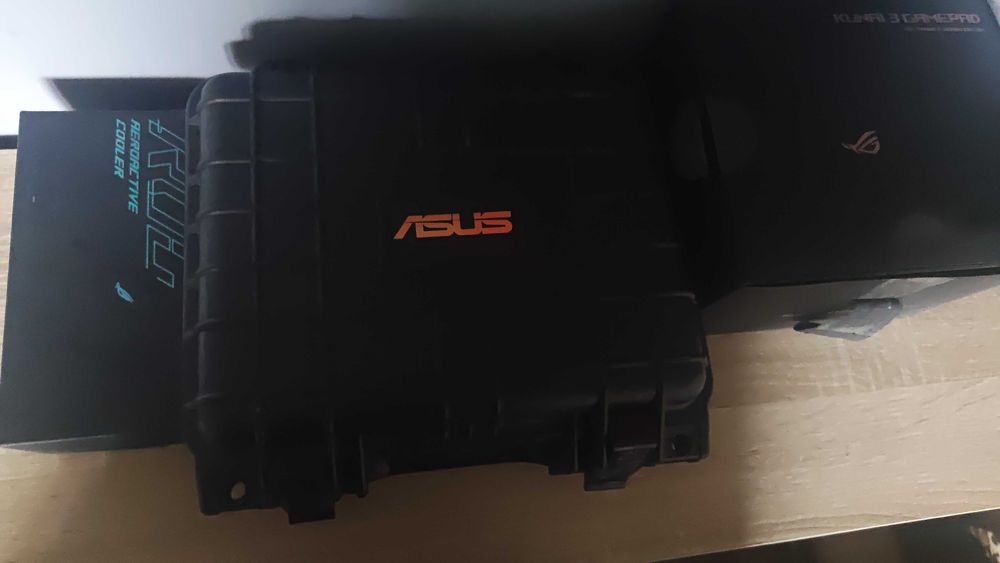 Zestaw ASUS ROG Phone 6 kunai 3 + Cooler 6
