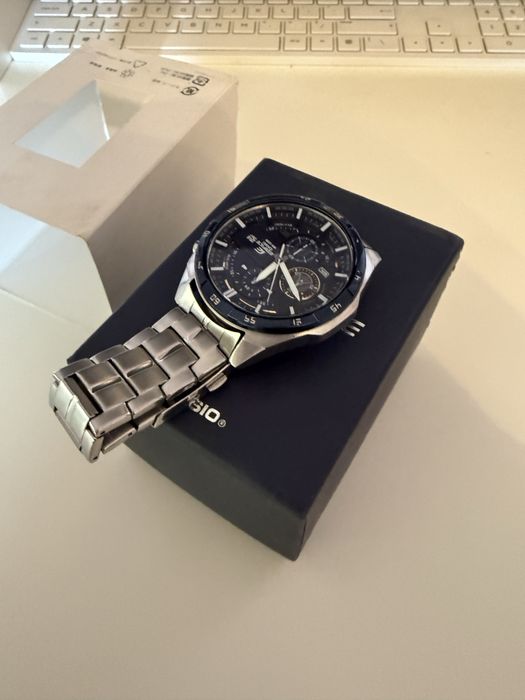 Zegarek CASIO EFR-556DB-2AVUEF - Edifice Chronograph - Męski
