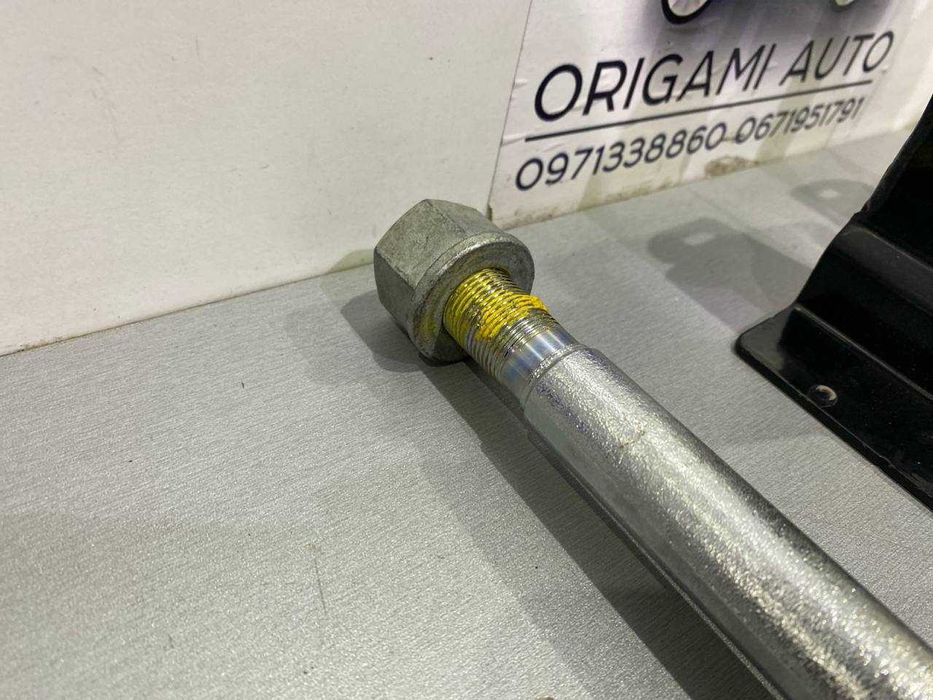 Передний крюк jeep cherokee kl Джип чероки кл 2019 2020 2021+