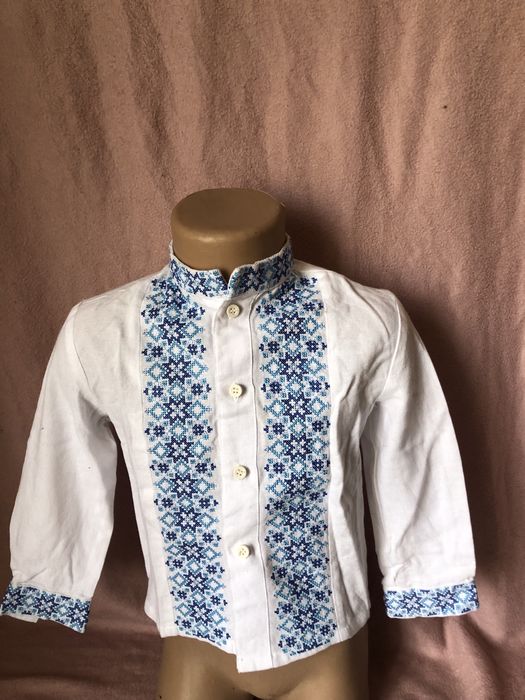 Продам вишиванку 26 розмір