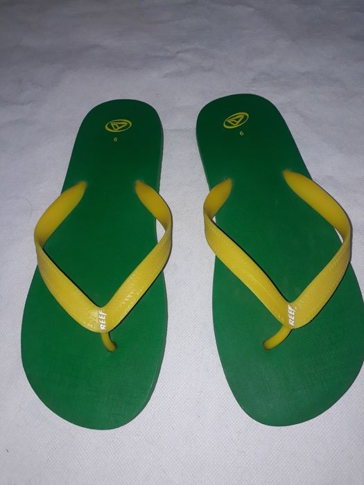 Дорослi шлепки. 39. 5 розмip