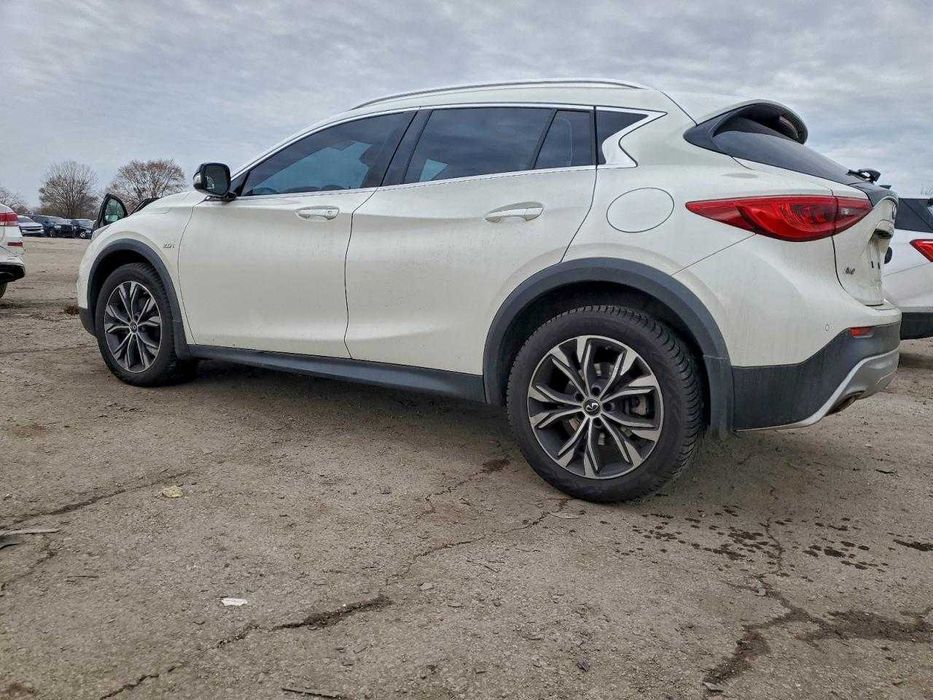 2017 Infiniti QX30 BASE
