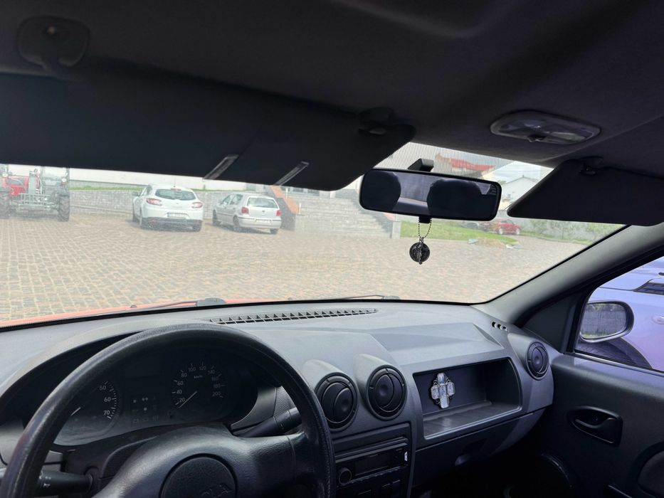 Dacia Renault Logan 2006 1,4