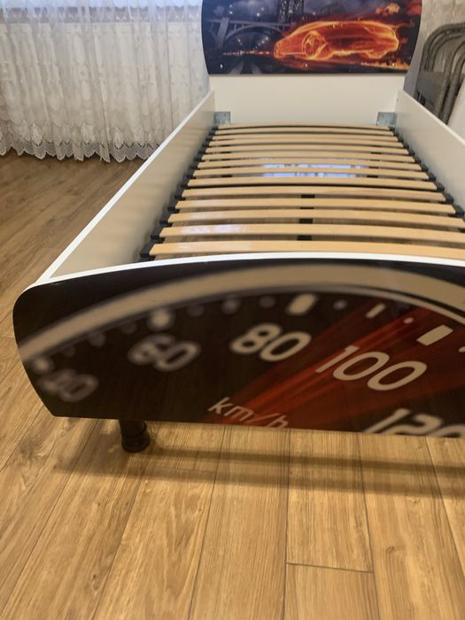 Продам ліжко 90*200