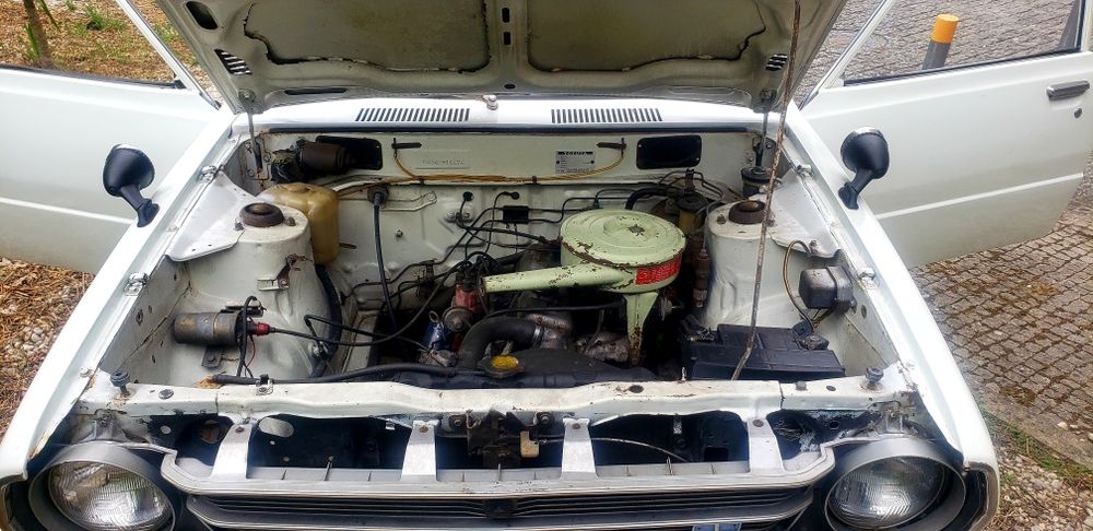 Vendo Toyota KE36 1200 Ou Troco por algo do meu interesse.