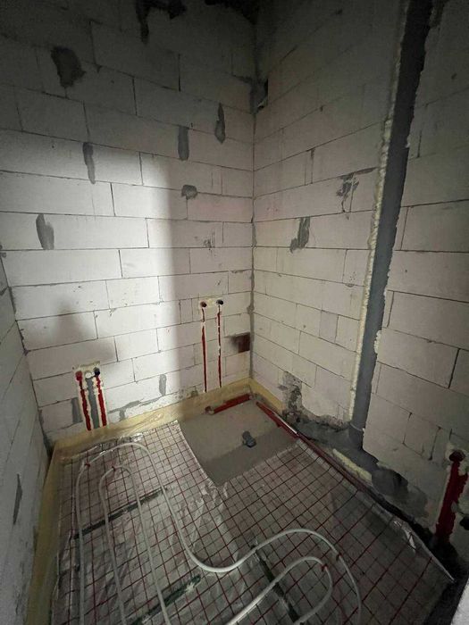 Продається зданий дуплекс з наповненням у Крихівцях.