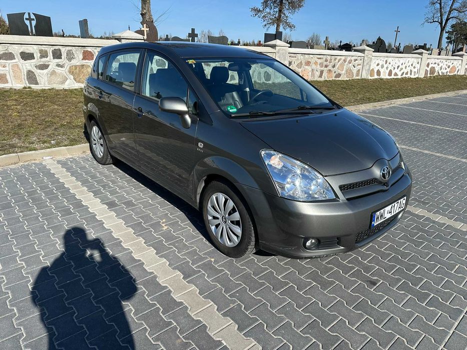 TOYOTA Corolla VERSO 1.8 VVT-i wersja SOL