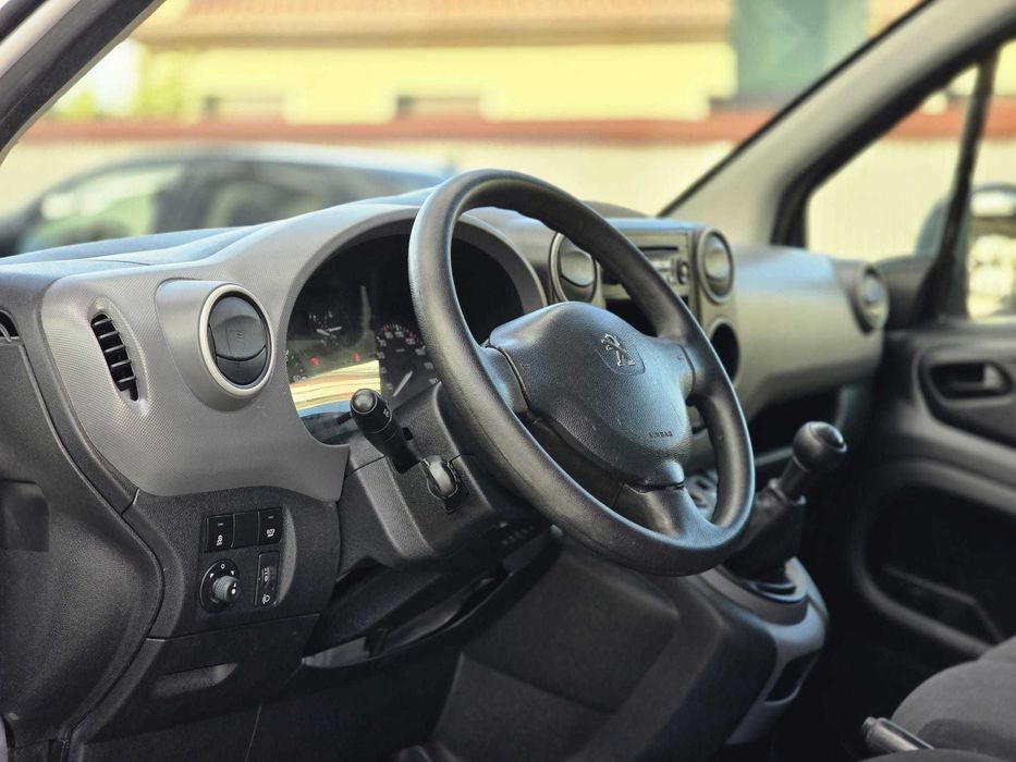 PEUGEOT PARTNER LONGA L2 1.6HDI 100CV "3 LUGARES"