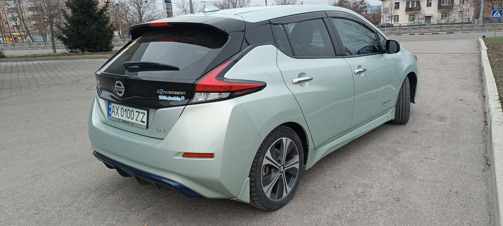Продам Ніссан leaf