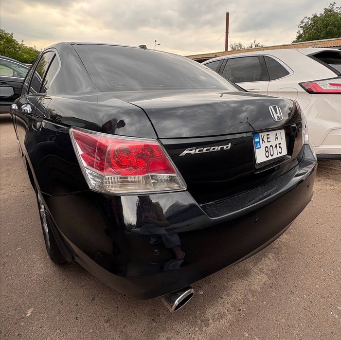 Honda accord  2008 року 3.5 газ бензин