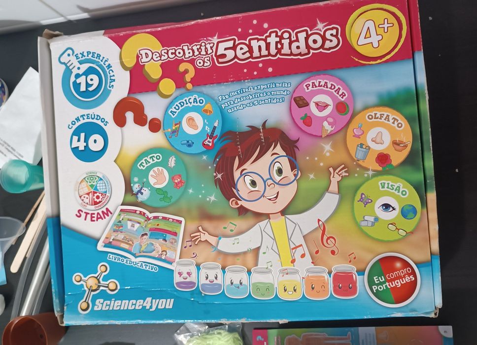 Jogo Descobrir os 5 Sentidos. 4 +