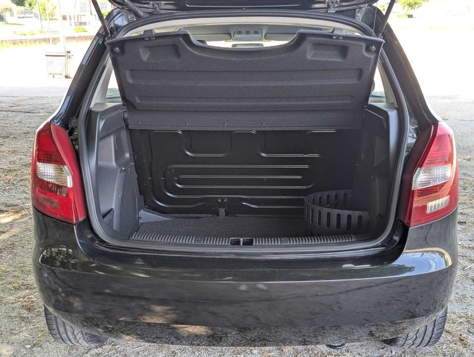 Skoda Fabia 1.2 HTP Gasolina - 61000Km