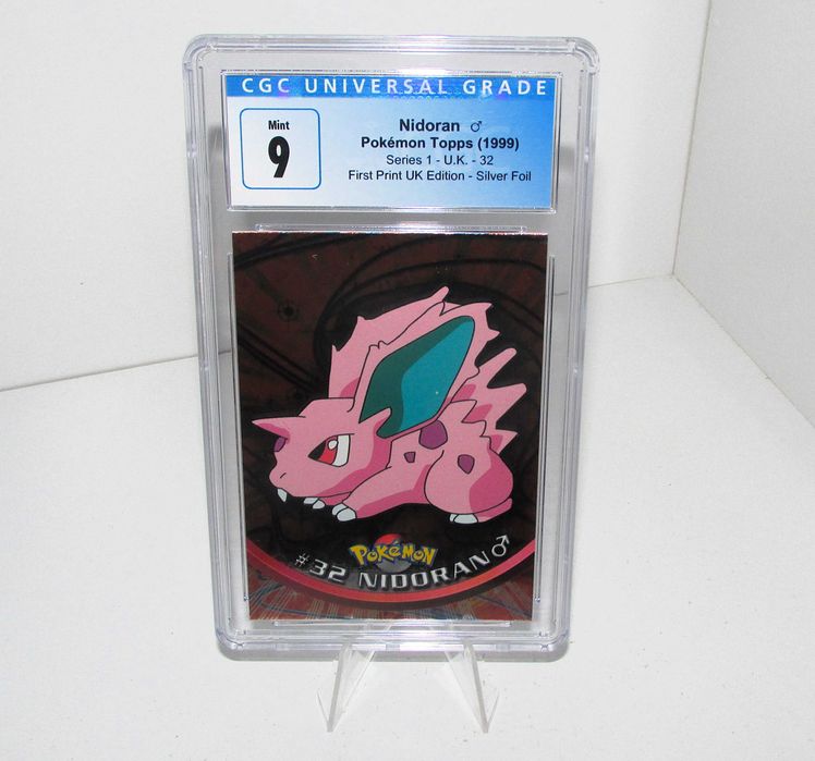 Nidoran Pokémon Topps Foil - CGC 9 - Pokémon 1999