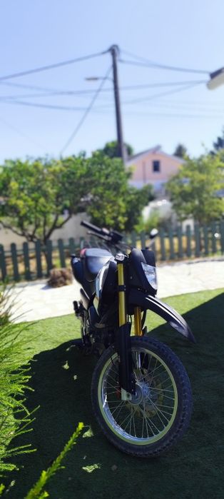 Keeway TX125 - um registo - mota de garagem