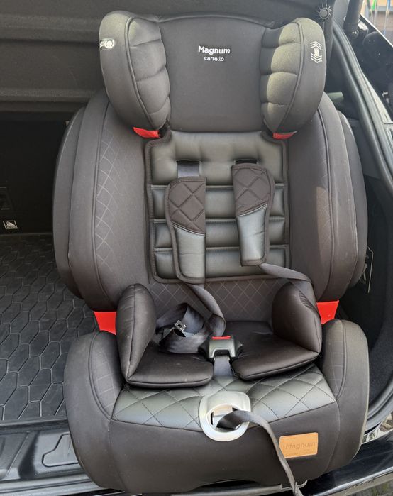 Автокресло CARRELLO Magnum