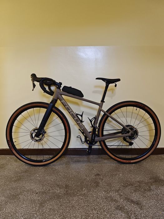 Gravel Focus Atlas 6.9 model z 2023r.