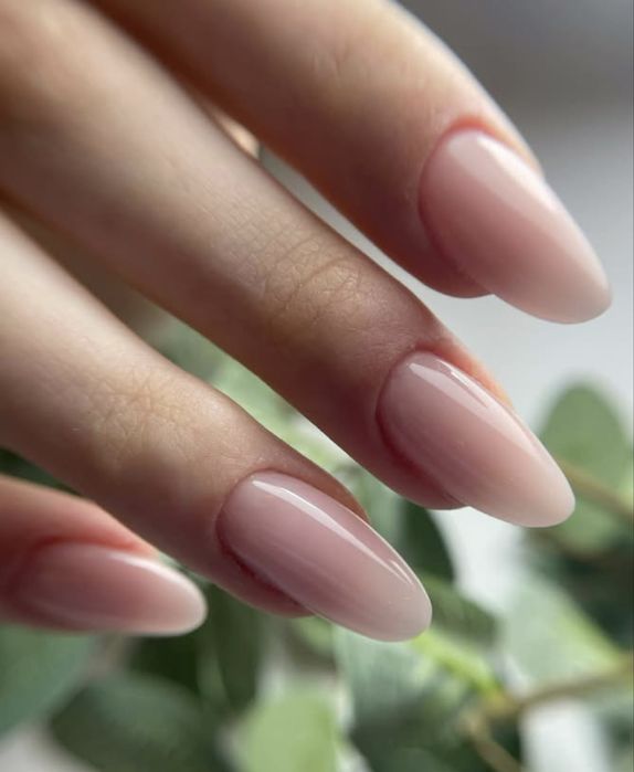 Manicure przedluzanie hybryda