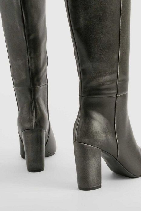 Szare kozaki na slupku Boohoo 41