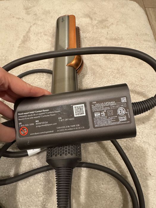 Dyson Airstrait 120v оригінал