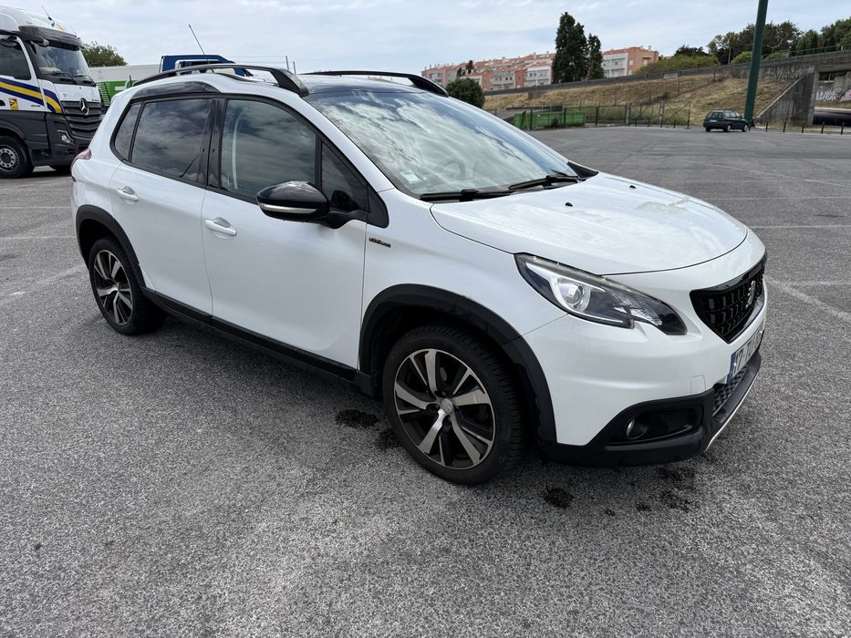 Peugeot 2008 1.6hdi gtline foto 3