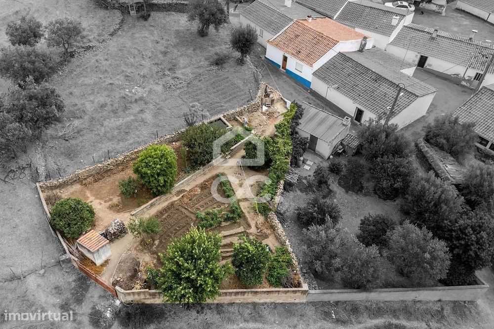Moradia T2 c/ Terreno de 286 m² | Castro Verde, Beja — Santa Bárbara de Padrões, Beja