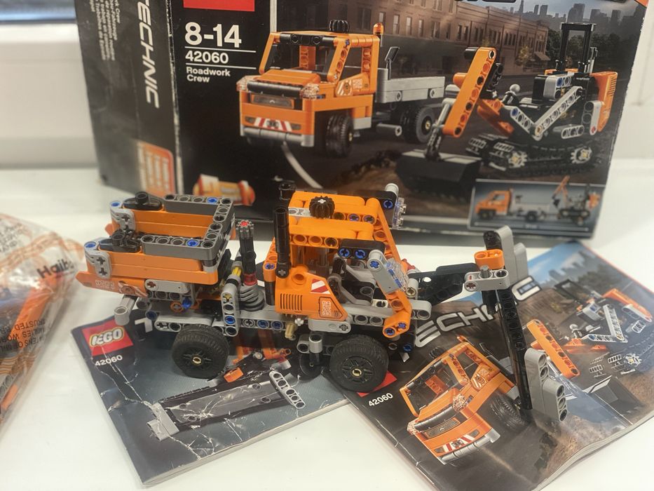 Дорожня техніка LEGO Technic 42060