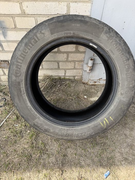 Резина, шини Continental 225/60 R 18