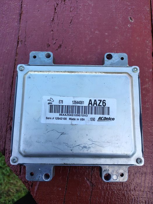 Sterownik silnika ECU opel astra J