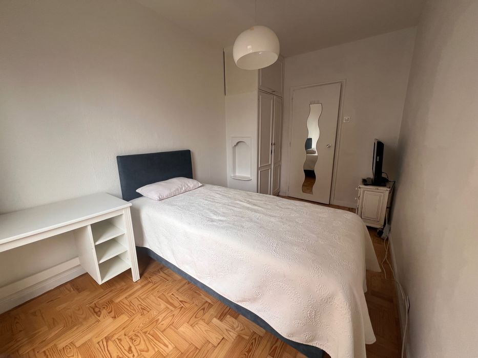 Quarto individual para arrendar- disponível para entrada imediata