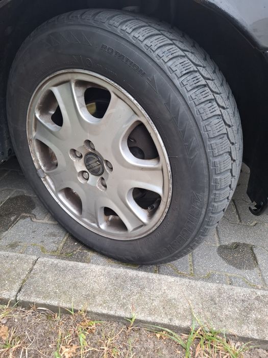 Koła alufelgi Volvo 16" 5x108