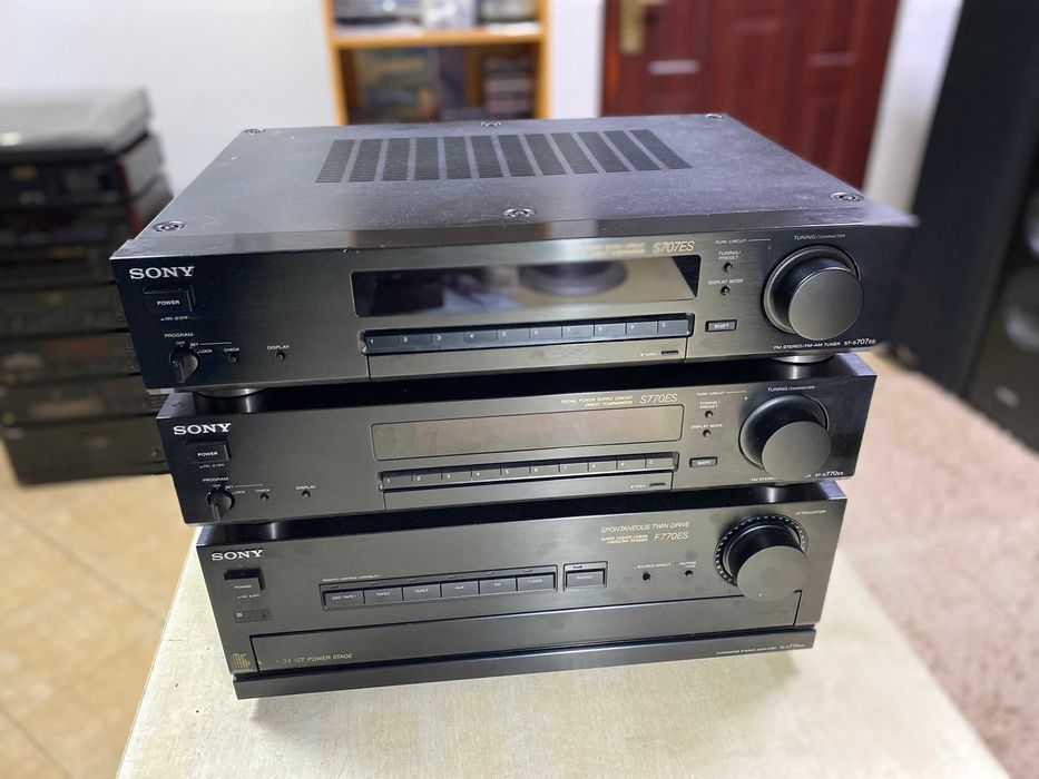 czarny tuner Sony st-s707es