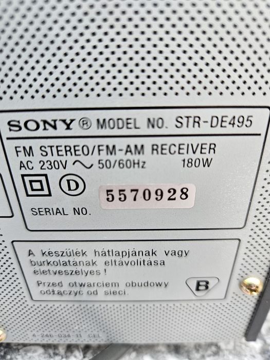 Amplituner Sony  180 wat