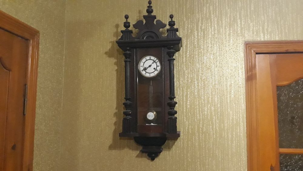 Продам старинные настенные часы Le Roi A Paris