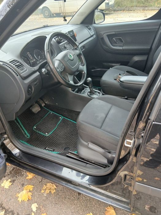 Продам автомобіль Шкода Румстер 2011.р  1.2 бензин,в хорошому стані.!!