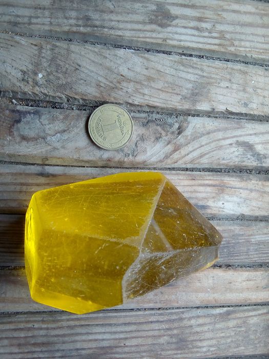 Камни цветные , 70 грн|кг.