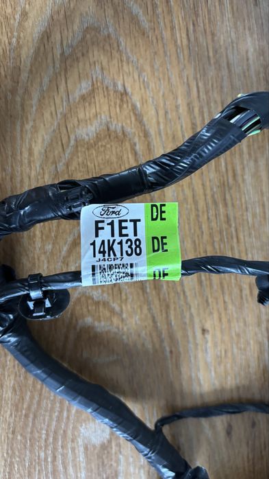 Проводка двери + моторчик стеклоподъемника Ford Focus перед. правая