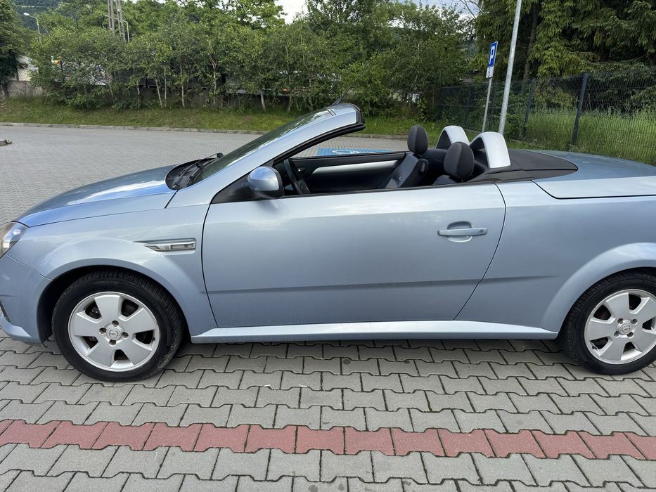 Tigra Twin Top Super Roadster Bez Korozji Opłaty Na Rok   Xenon  Bose Klima Oszczedny 4 l/On