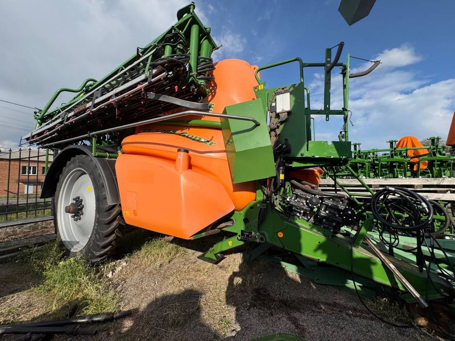 Оприскувач AMAZONE UX 5200