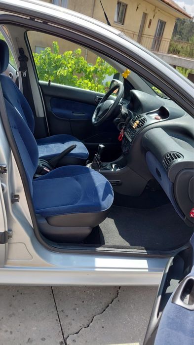 Peugeot 206 1.1 gasolina