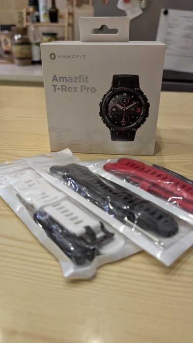 Smartwatch Amazfit T-Rex Pro 1.3"